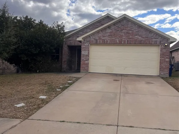 312 Crosscreek Dr, Princeton, TX 75407