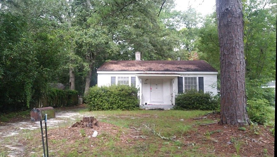 1st image of 2100 Charlton St