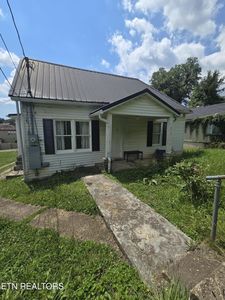 313 W Walden St, La Follette, TN, 37766