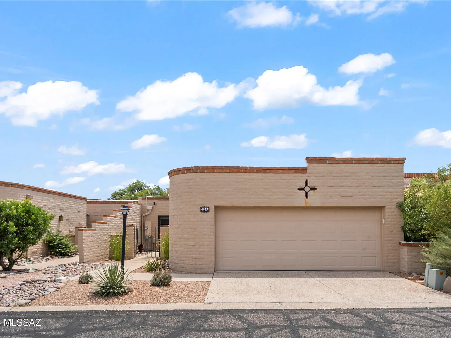 2 bed, 2.0 bath, 1486 sqft, $2,500 — Photo 1
