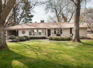 215 Winter Dr, Columbus, OH 43085