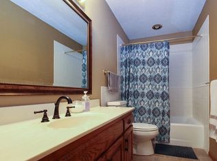 17130 Jordan Ct, Lakeville, MN 55044