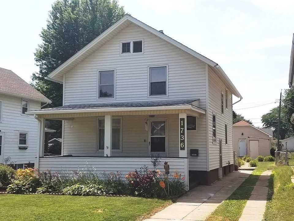 1st image of 1736 Douglas St