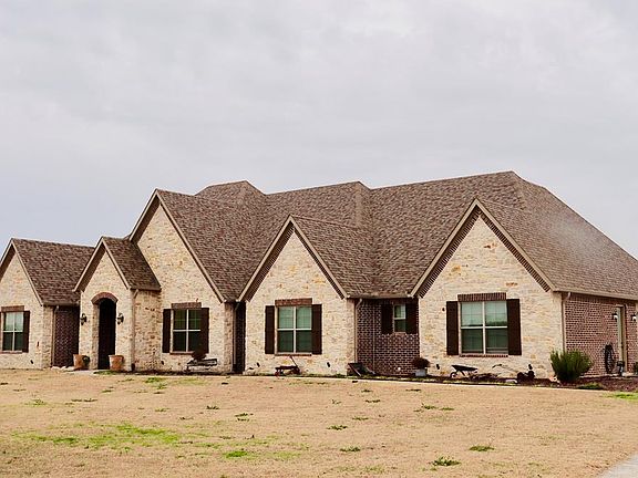 4th image of 1829 County Road 2218