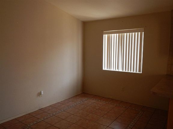 5th image of 1985 E Krystal St
