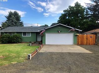 858 NE Yamhill St, Sheridan, OR 97378