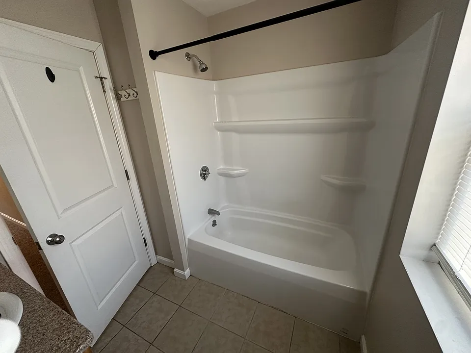 5 Lawrence St #1