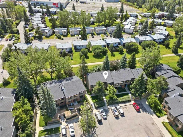 9803 N 24th St SW #1702, Calgary, AB T2V 1S5