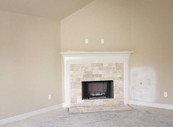 3rd image of 3410 Hawkins Glen Ln