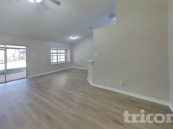 3rd image of 1765 Tinsmith Cir