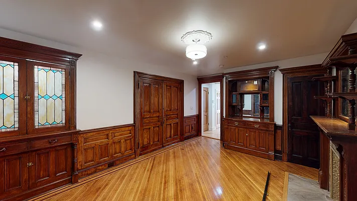 Rented by Corcoran | media 26