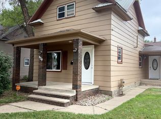 829 W 5th Ave, Mitchell, SD 57301