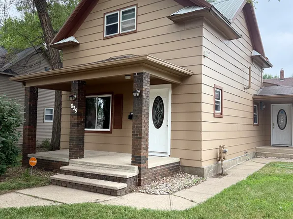 829 W 5th Ave, Mitchell, SD 57301