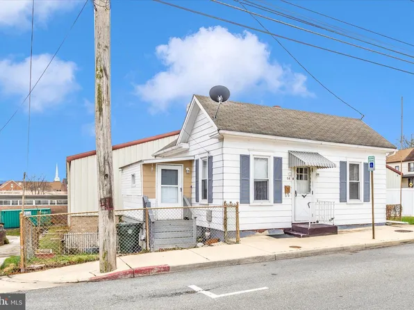 54 Winter St, Hagerstown, MD 21740