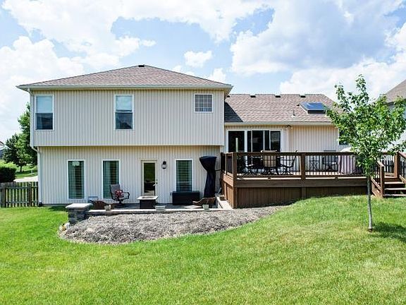 5th image of 9011 N Essex Dr