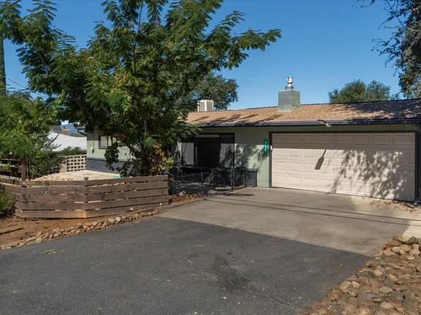 558 Amador Ave, Angels Camp, CA 95222