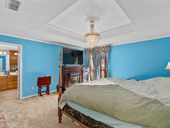 5th image of 16 Pebble Creek Dr S