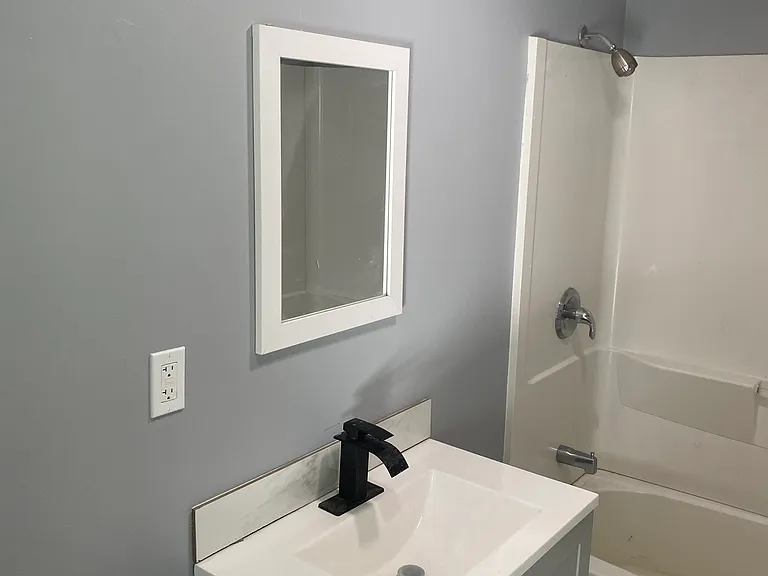 7 Derby St #2 — Photo 8