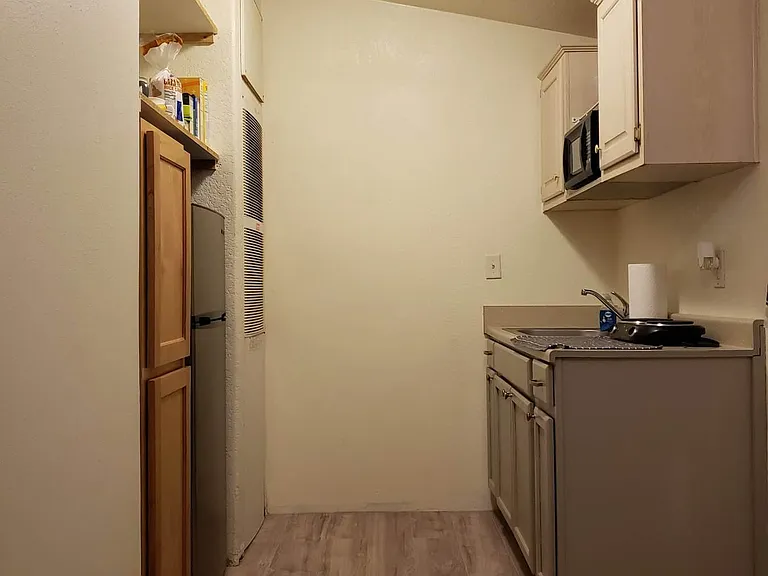 10 S Fall Ave — Photo 6