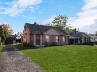 4541 Orchard Rd, Fairview Park, OH 44126