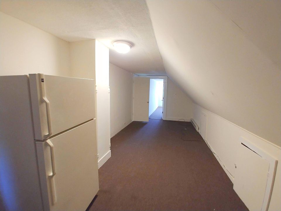 1st image of 50 William St Floor 3