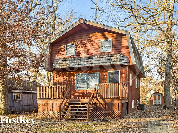 2nd image of 26646 W Elmwood Ave