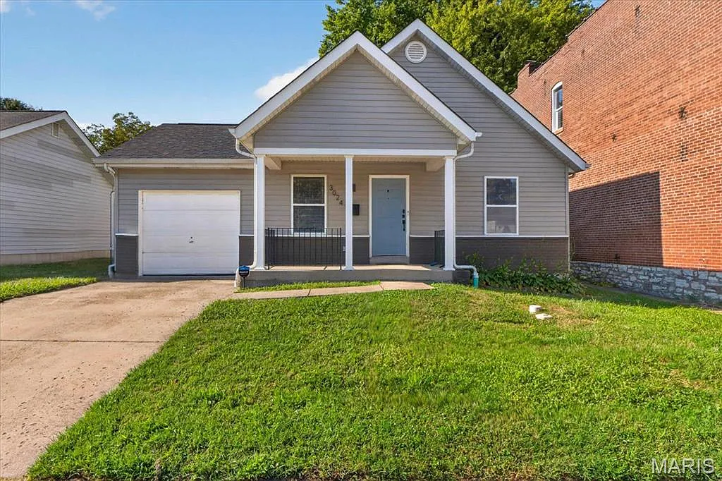 3 bed, $2,350 — Photo 2