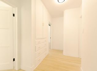 2426 N Spurgeon St, Santa Ana, CA 92706