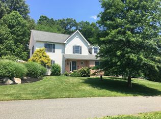 250 Anthonys Mill Rd, Bechtelsville, PA 19505