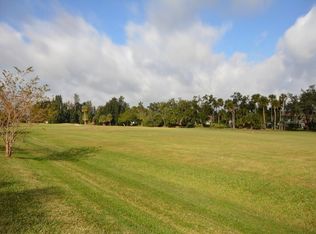 22 Forest Park Dr, Vero Beach, FL 32962