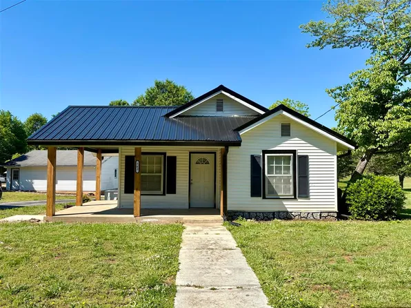 763 N Main St, Russellville, KY 42276