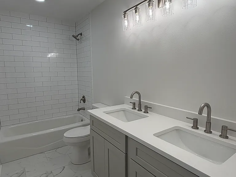 2303 Napoleon Bonaparte Dr — Photo 11