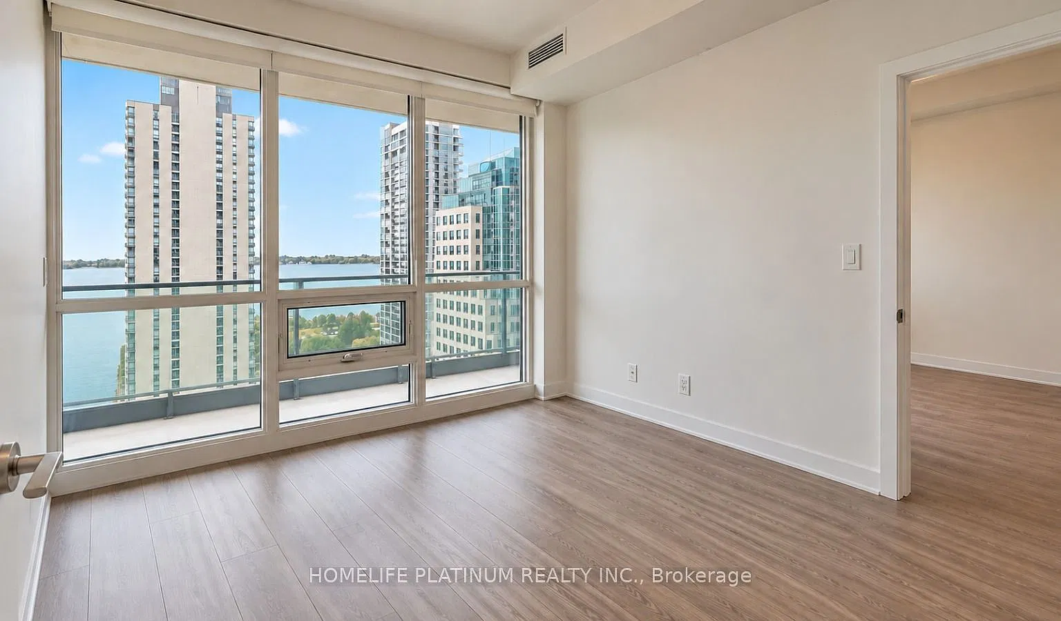 1 bed, $2,599 — Photo 3