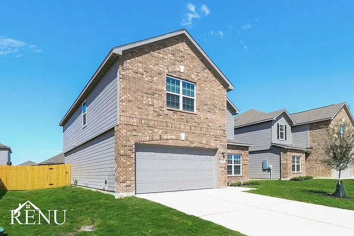 5 bed, 2.5 bath, 2542 sqft, $1,995 — Photo 3
