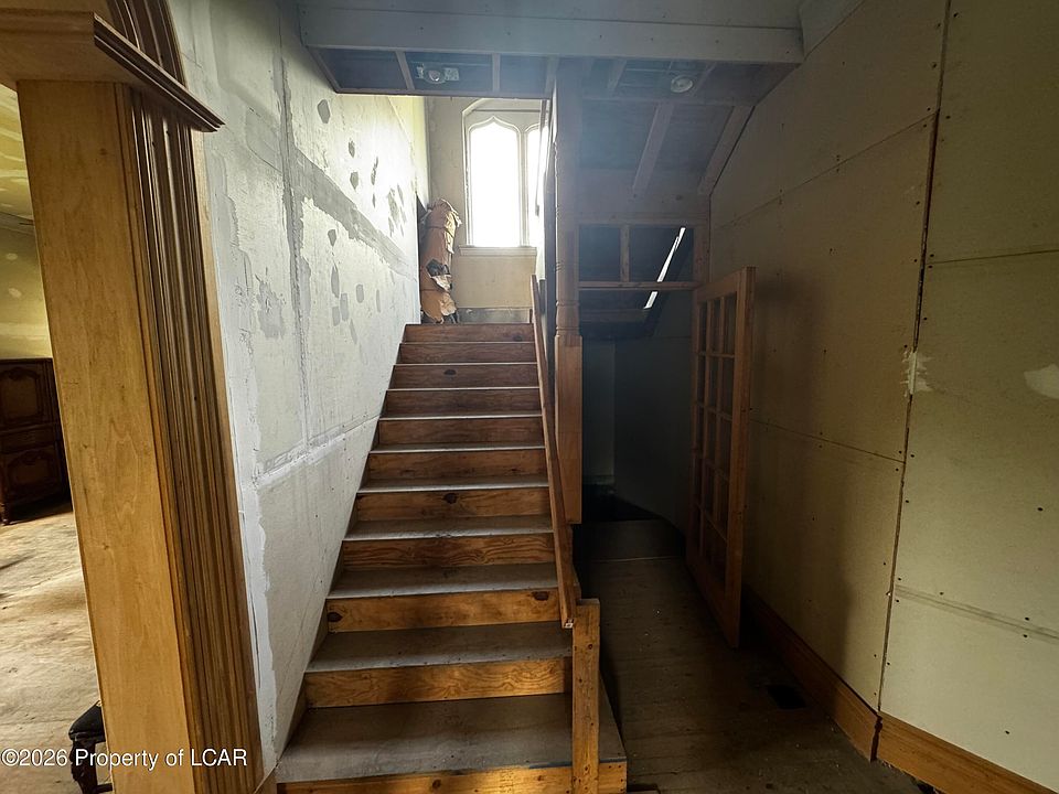 10th image of 1021 Richmont St