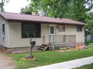 222 Diana St, Eaton Rapids, MI 48827