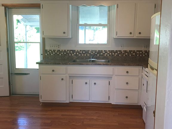 Kitchen looking in from living room