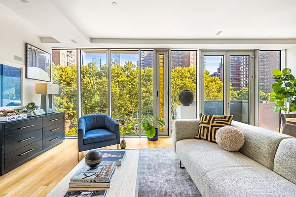Sold by Compass | media 2