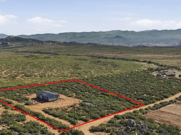 1048 N Upper Gold Rd, Dewey, AZ 86327