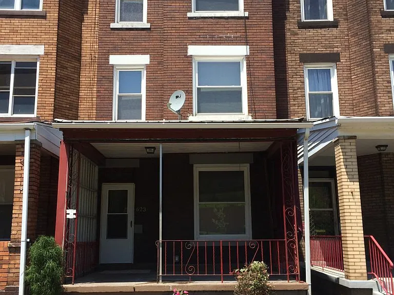 Full Front Porch