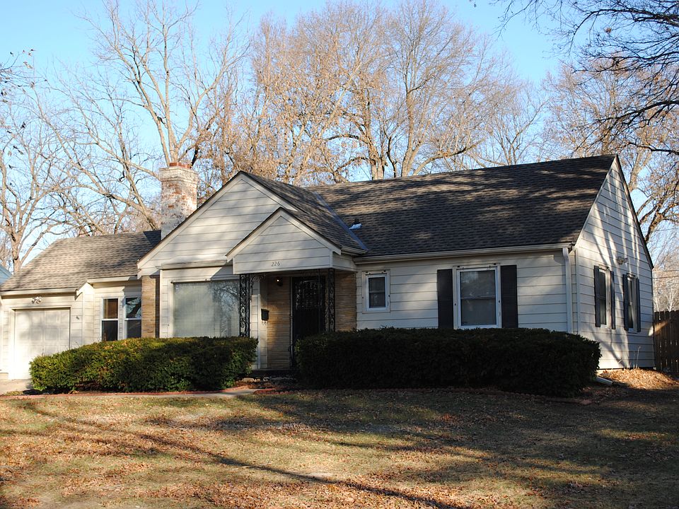 1st image of 226 W Rainbow Ln