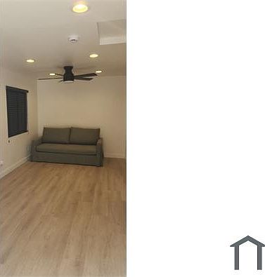1st image of 135 W 51st St