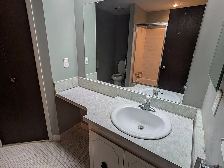 32750 Barclay Sq — Photo 12