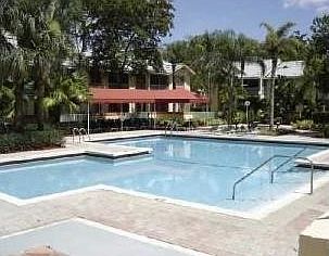 2nd image of 1171 Coral Club Dr #1171