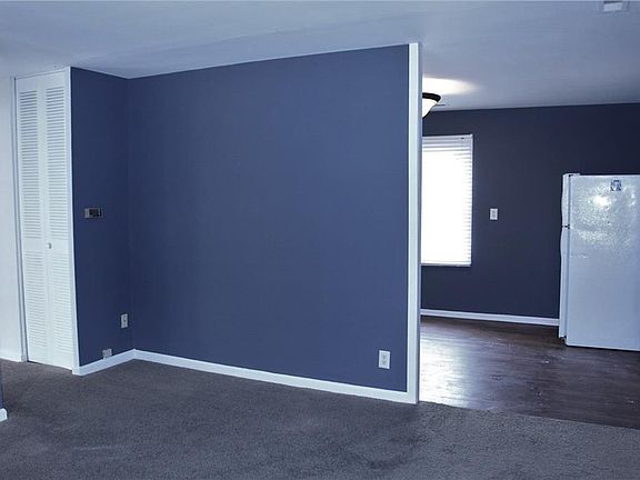 4th image of 3531 N Whitcomb Ave