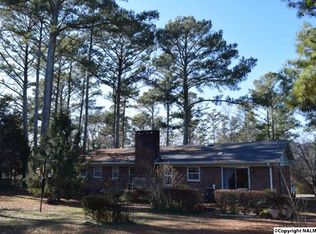 3703 Pine Ridge Rd, Scottsboro, AL 35769