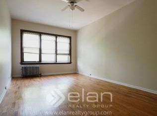 2837 W Cullom Ave APT 2E, Chicago, IL 60618