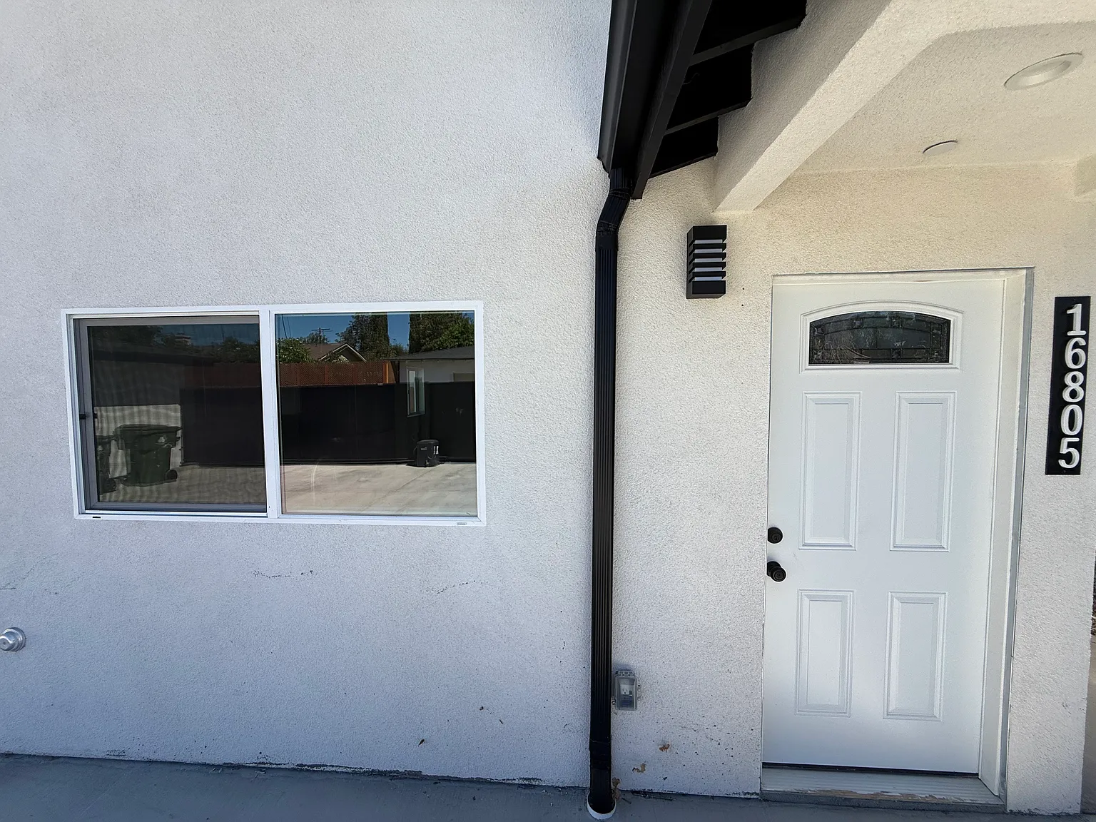3 bed, $3,500 — Photo 1