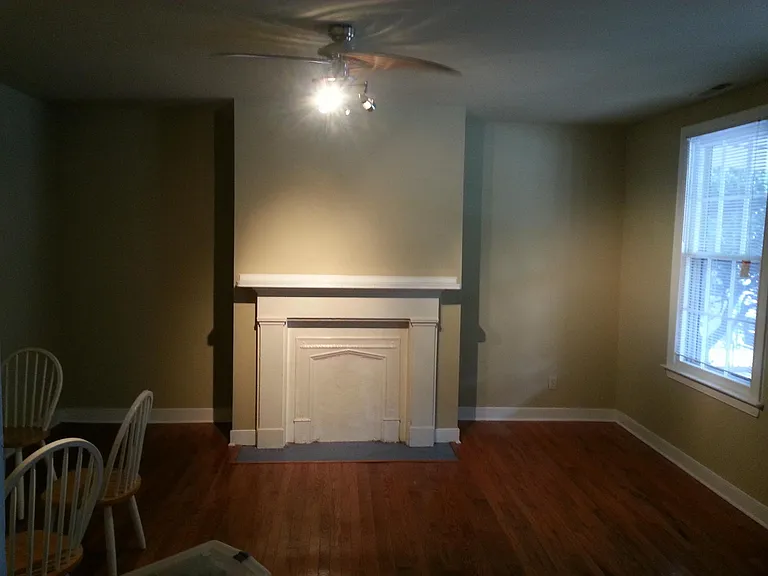 721 W Clay St — Photo 1