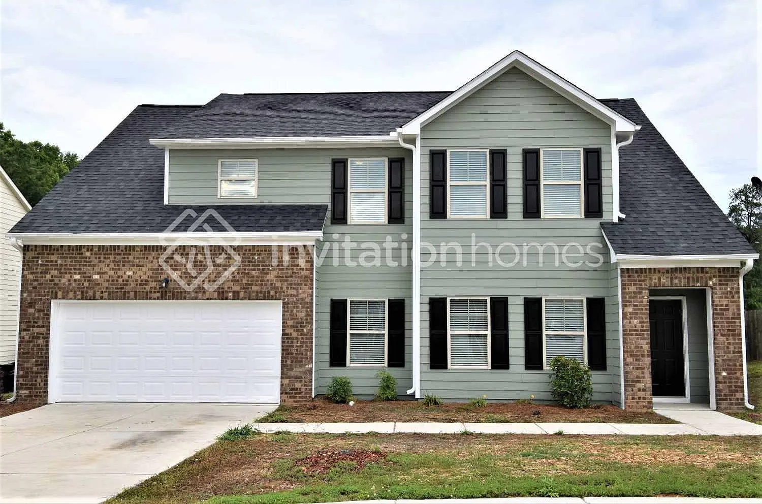 1482 Ewing Farm Dr Loganville, GA 30052 — Photo 1